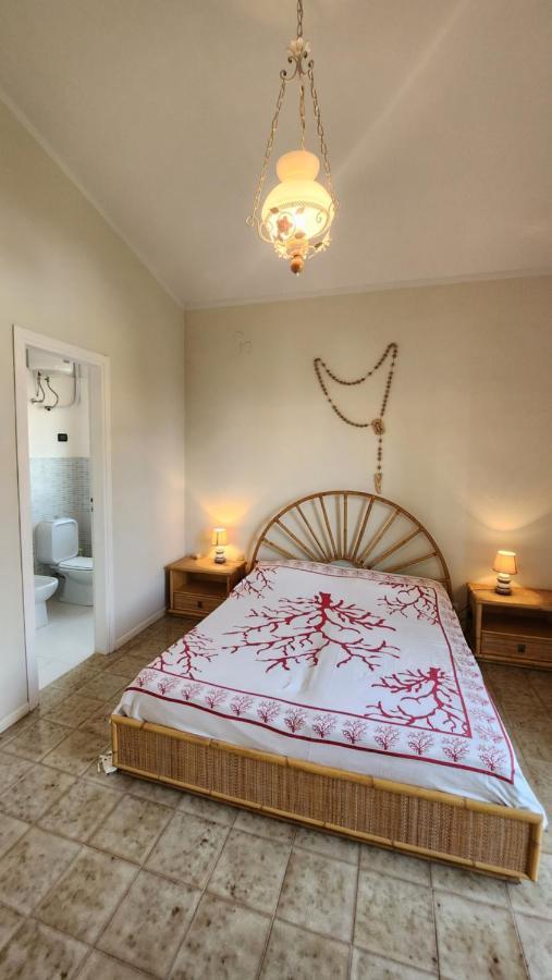Sea'S Chalet Фонтане Бианче Екстериор снимка
